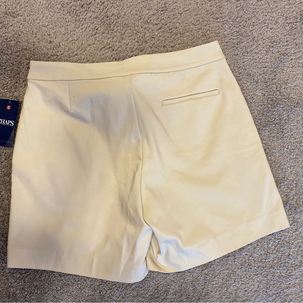 Chaps" Size 10 GalTan, 'Sailor Bay', Casual Shorts are a great find. - Picture 8 of 12